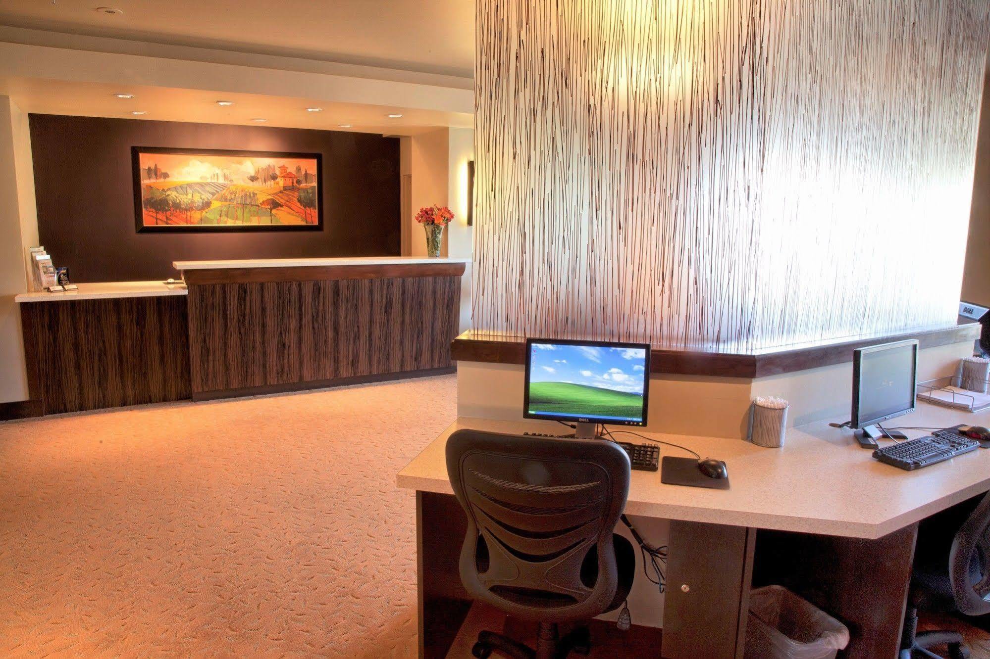Ledgestone Hotel Yakima Kültér fotó