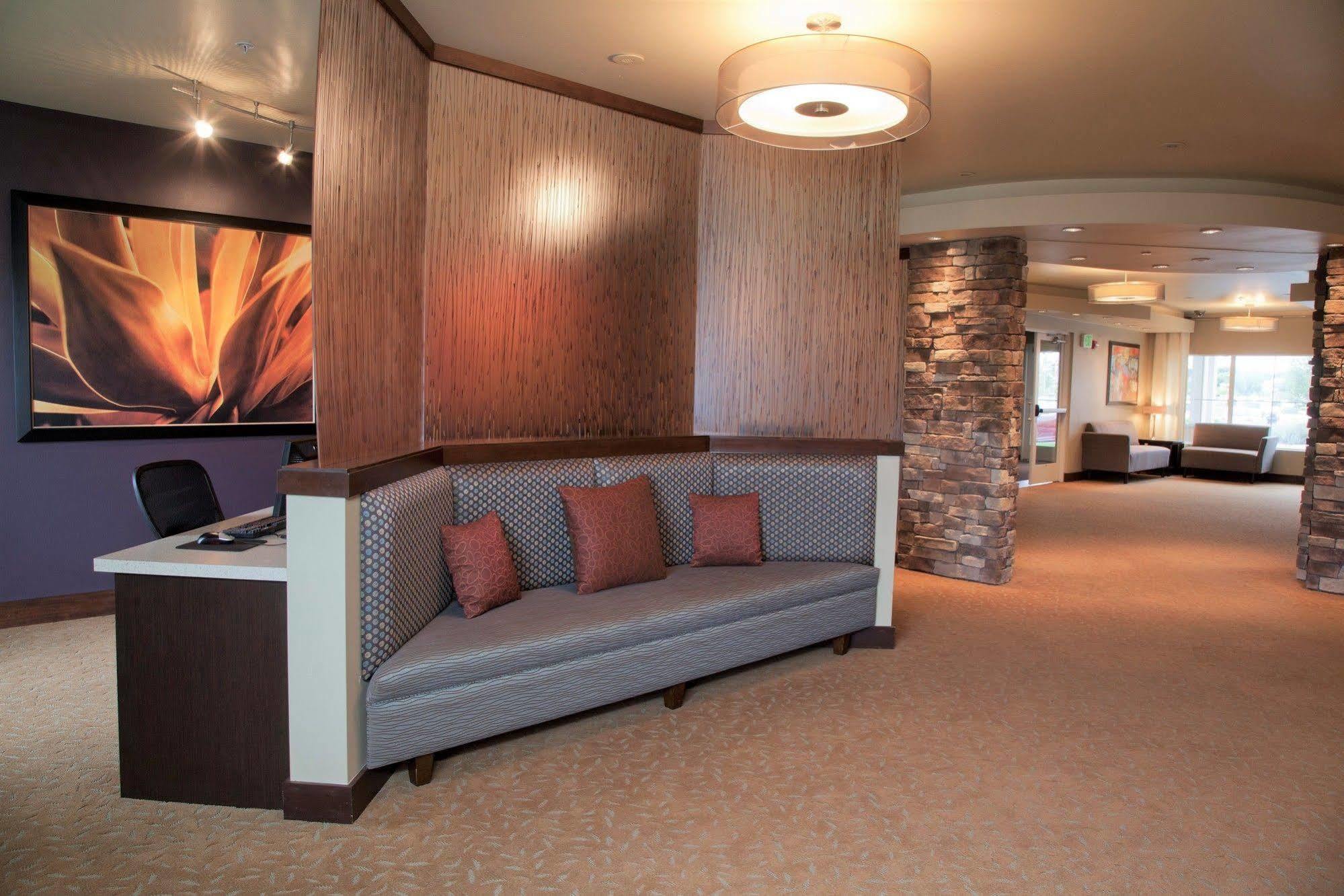 Ledgestone Hotel Yakima Kültér fotó
