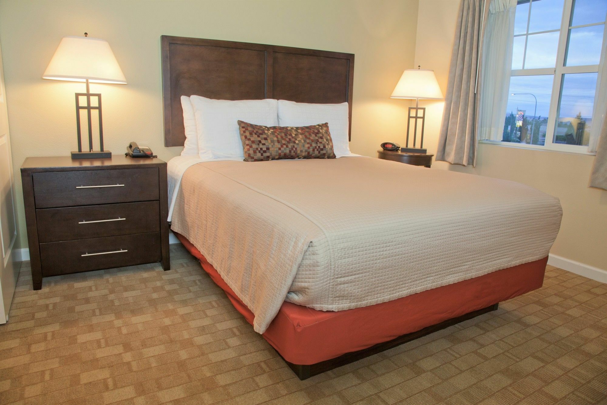 Ledgestone Hotel Yakima Kültér fotó